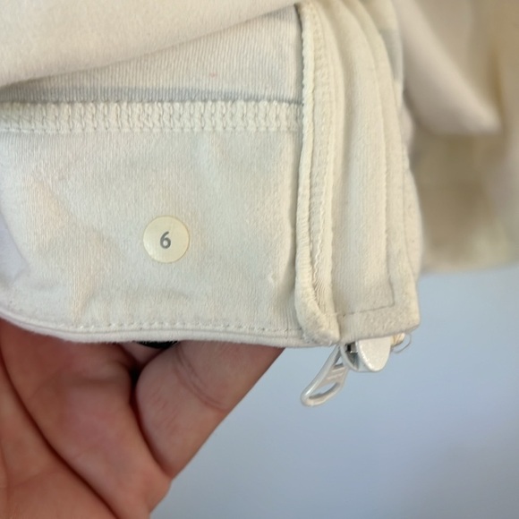 Lululemon Define Full Zip Jacket Women's Size 6 Cream Micro Stripe Athletic 🕶️ - Picture 9 of 9